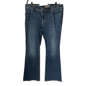 Torrid Jeans Womens Size 20R Luxe Slim Boot Super Stretch Mid Rise Mediium Wash